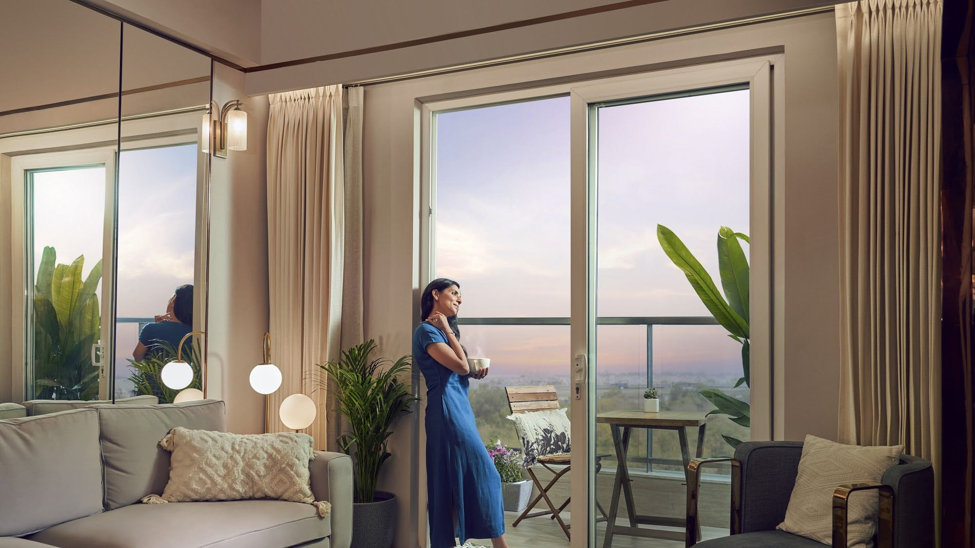 Seamless Connectivity : Direct links to corporate hubs and lifestyle destinations